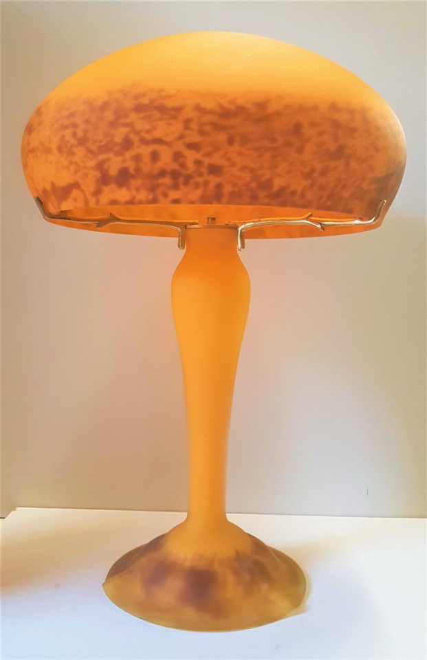 Lampe en pâte de verre, Iris GM Miel, hauteur 60 cm, largeur 35 cm