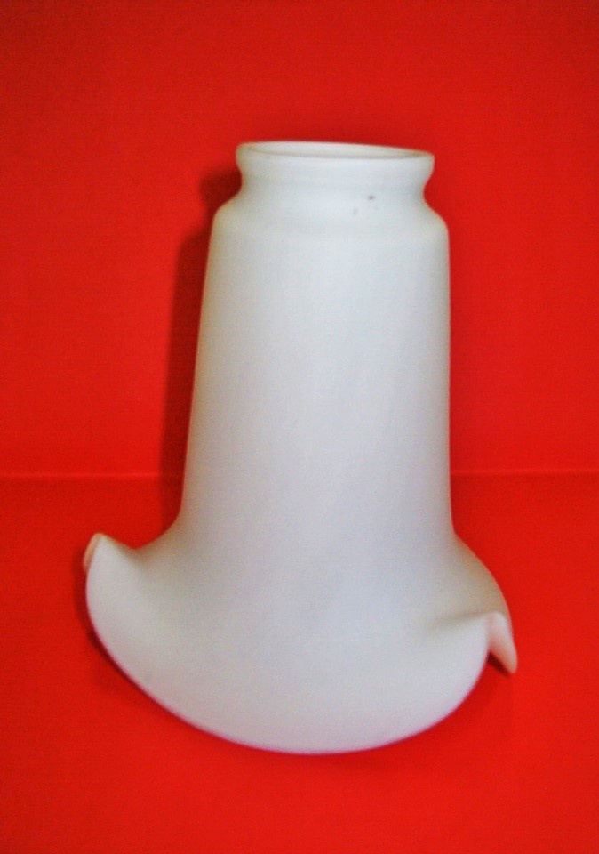 Tulipe Longue blanc albatre en pâte de verre