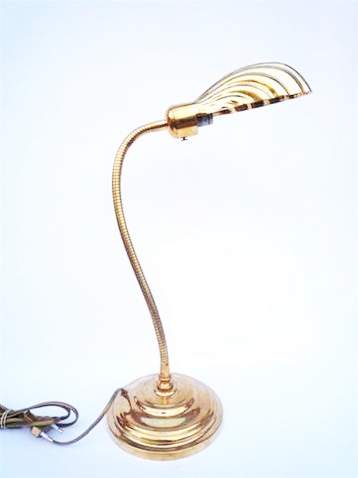 Lampe pour hôtel, modèle écran Coquille Dorée, lampe de bureau, lampe hotel