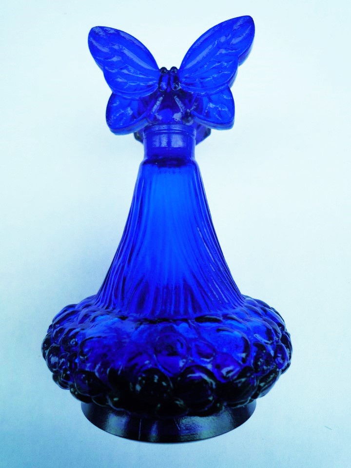 Flacon* o Fleur bleu / H. 14 CM