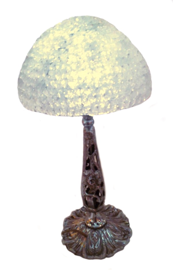 Lampe brasserie, lampe bronze, modèle Athéna cone argentée, lampe TIEF, lampe hotel