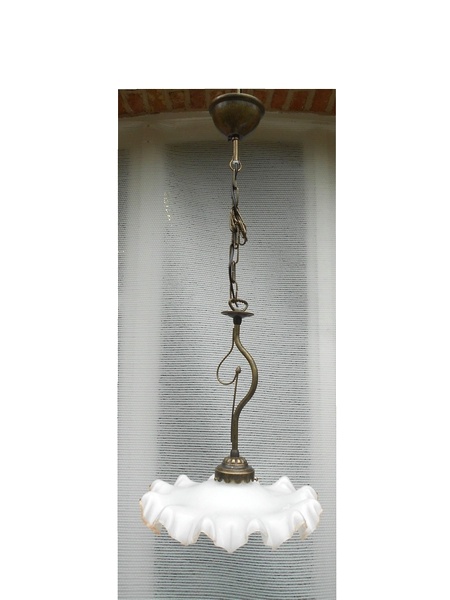 Lustre Brasserie opaline blanc, plafonnier hôtel, suspensionrestaurant, modèle BK Nancy 1 tulipe volandré