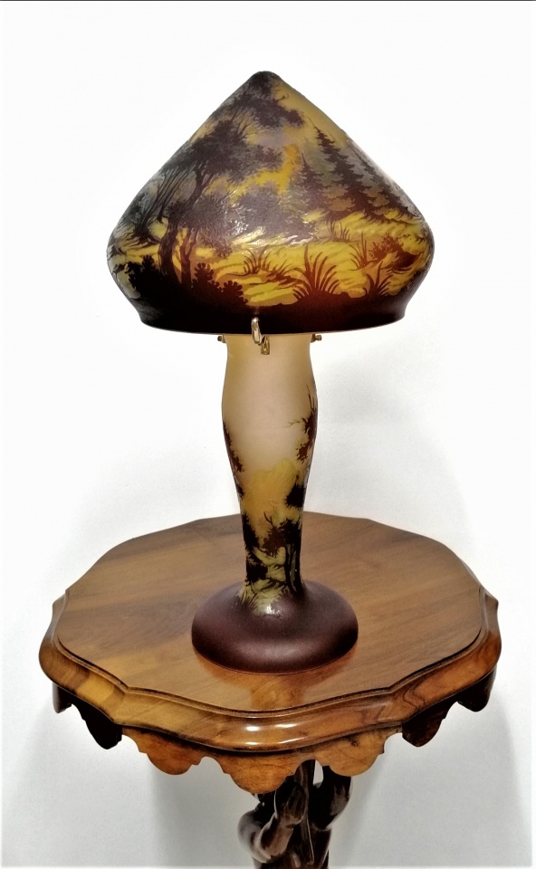 Lampe Art Nouveau, lampe Gallé style, lampe pâte de verre, modèle Mihaela paysage vert