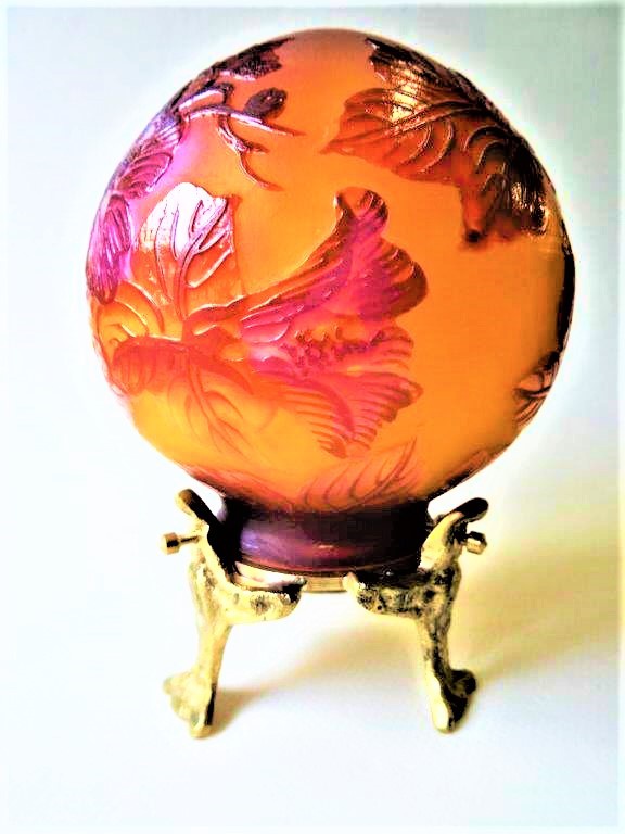 Lampe Art Nouveau en bronze, lampe Gallé style, lampe pâte de verre, modèle boule pm fleur rose