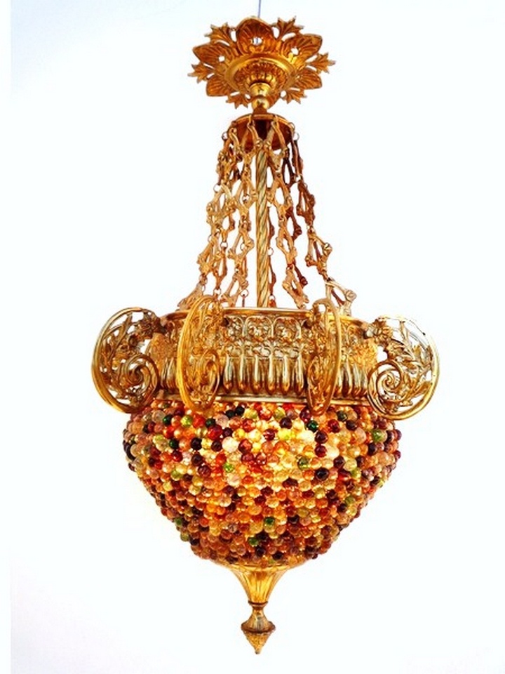 Lustre cristaux de verre, Byzance colorée.Hauteur 85 cm. Bronze et perles de verre