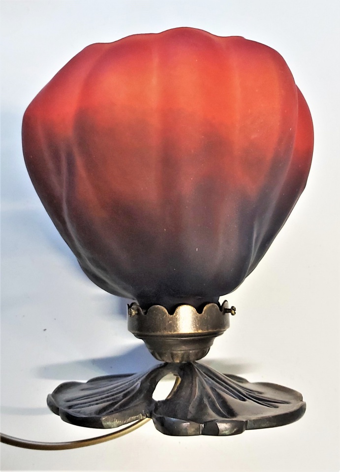 Lampe en pâte de verre, Lotus Magnolia GM, hauteur 20 cm, couleur rouge, lampe pate de verre
