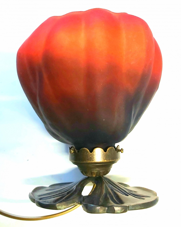 Lampe en pâte de verre, Lotus Magnolia GM, hauteur 20 cm, rouge, lampe pate de verre