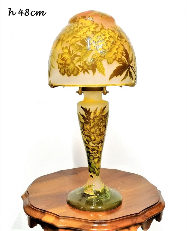 Lampe Art Nouveau Nancy style, lampe Gallé style en pâte de verre, N° 16
